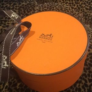 Empty Hermès box